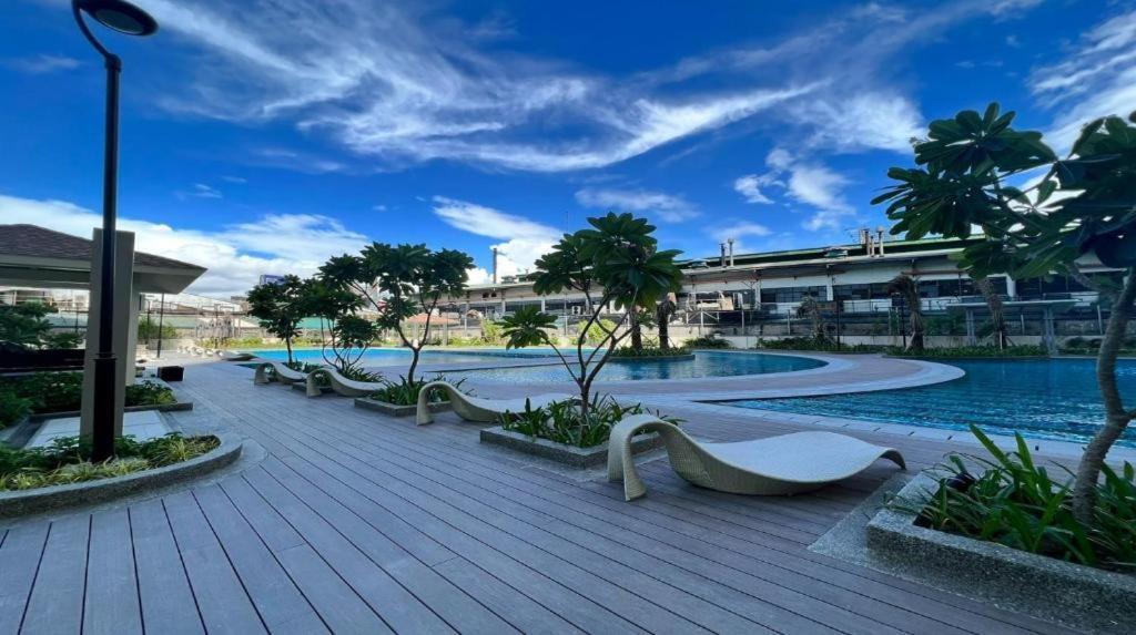 1Br Prisma Residences Dmci Stylish Condo Pasig City Ngoại thất bức ảnh