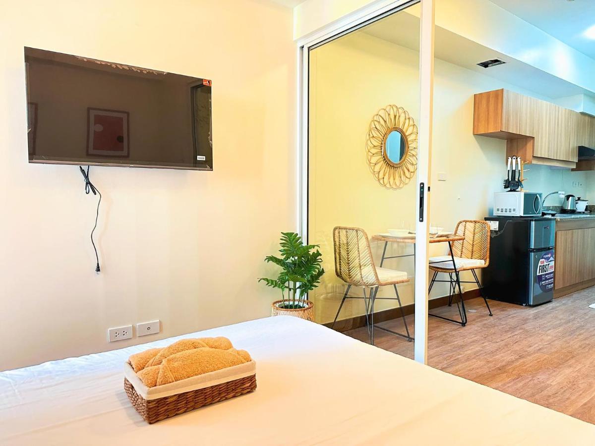 1Br Prisma Residences Dmci Stylish Condo Pasig City Ngoại thất bức ảnh